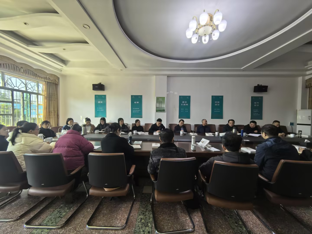 湘丰茶业集团召开“党建、工建与经营管理融合促进”主题座谈会：凝聚共识促融合，党建引领稳发展